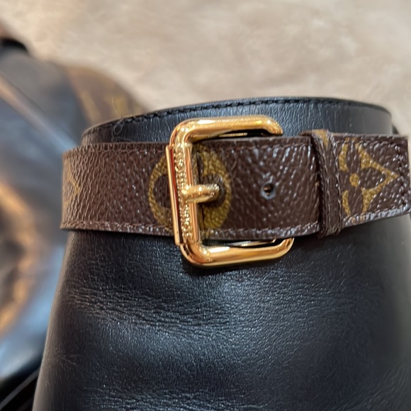 Louis Vuitton Matchmake Booties - Picture 14 of 17